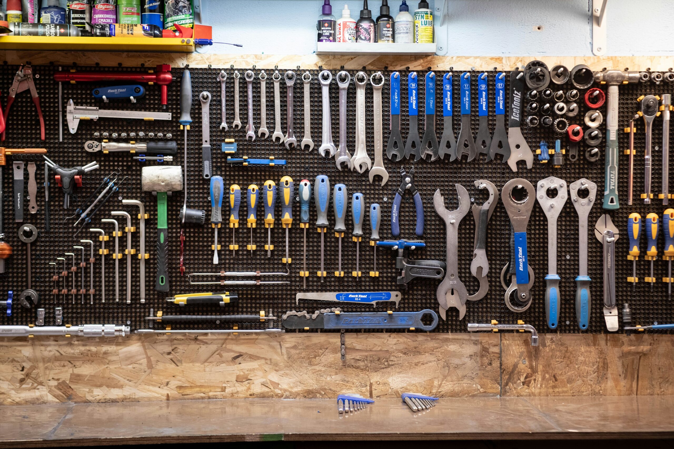 Top 10 Best Free AI Tools Everyone Should Know in 2025